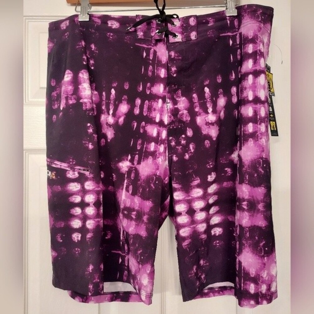 Vapor Men's Water Repellant Tech Board swim purple body gloved Shorts sz 40 NWT